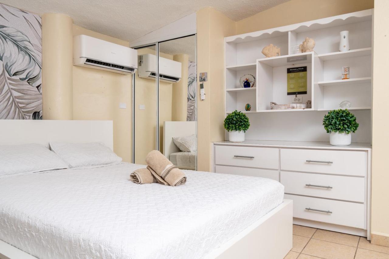 Casamares Private Room Solario With Pool And Barbecue 5 Min To Boqueron And Beaches Cabo Rojo Exteriör bild